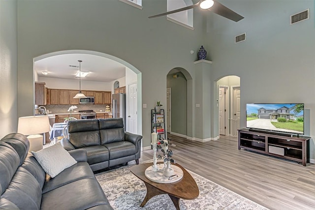 1002 Elmwood Dr, Georgetown, TX 78628 - photo 11