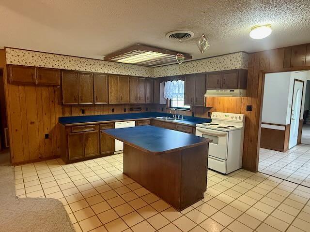 1313 Southpoint Dr, San Marcos, TX 78666 - photo 9