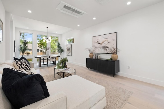 11183/4 Gunter St, Austin, TX 78702 - photo 4