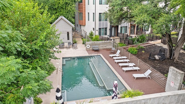 3100 Menchaca Rd Unit 10, Austin, TX 78704 - community pool with a patio area