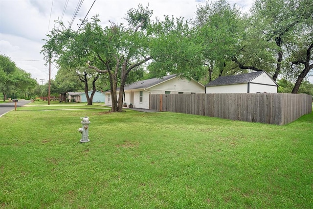 13516 Caldwell Dr, Austin, TX 78750 - view of yard