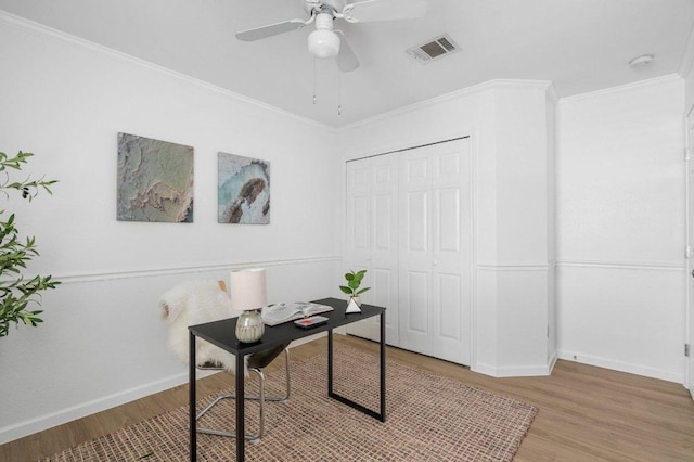 9273 Vigen Cir, Austin, TX 78748 - office area featuring wood finished floors, a ceiling fan, and crown molding