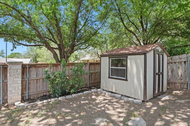 9273 Vigen Cir, Austin, TX 78748 - view of shed featuring a fenced backyard