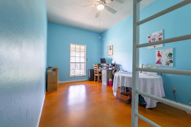 2700 County Road 224, Florence, TX 76527 - home office featuring a ceiling fan and a textured ceiling