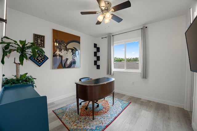 7625 Cayenne Ln, Austin, TX 78741 - office with light wood-type flooring and ceiling fan