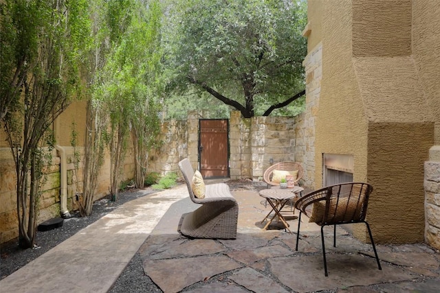 3406 Menchaca Rd Unit 14, Austin, TX 78704 - fenced backyard featuring a patio area