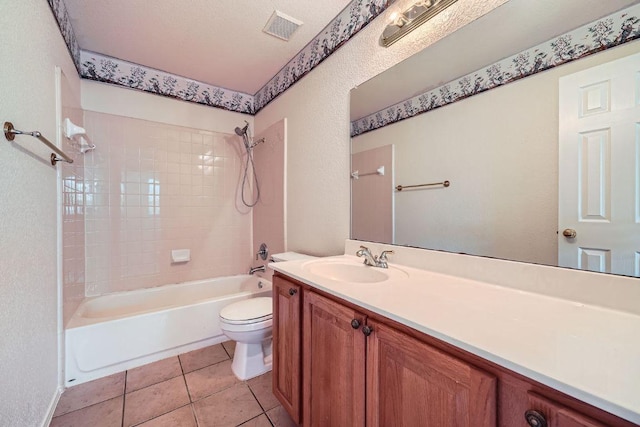 1506 Willow Bluff Dr, Pflugerville, TX 78660 - full bathroom with  shower combination, vanity, and tile patterned floors