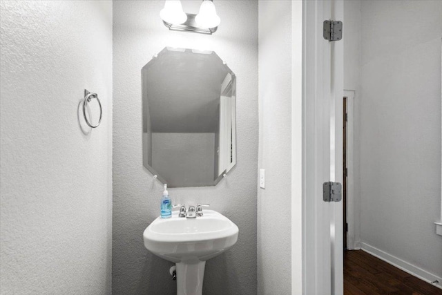 2101 Rivers Edge Way Unit 17, Austin, TX 78741 - bathroom with wood finished floors