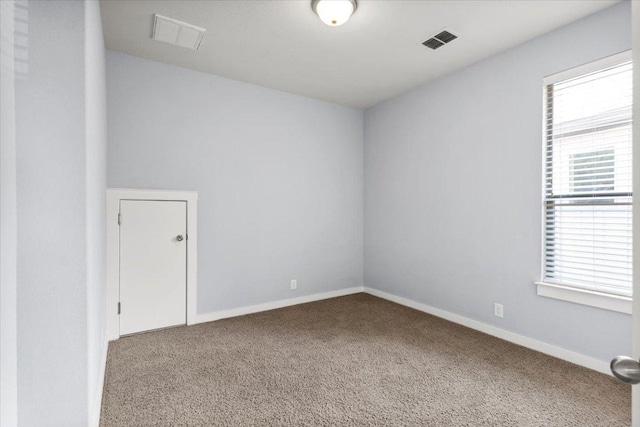 2101 Rivers Edge Way Unit 17, Austin, TX 78741 - unfurnished room with carpet and baseboards