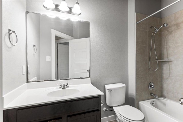 2101 Rivers Edge Way Unit 17, Austin, TX 78741 - full bathroom featuring vanity, shower / tub combination, and a textured wall
