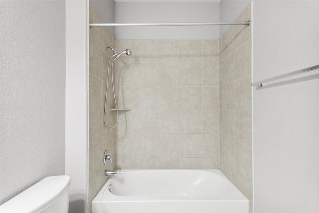 2101 Rivers Edge Way Unit 17, Austin, TX 78741 - full bathroom featuring toilet and bathing tub / shower combination