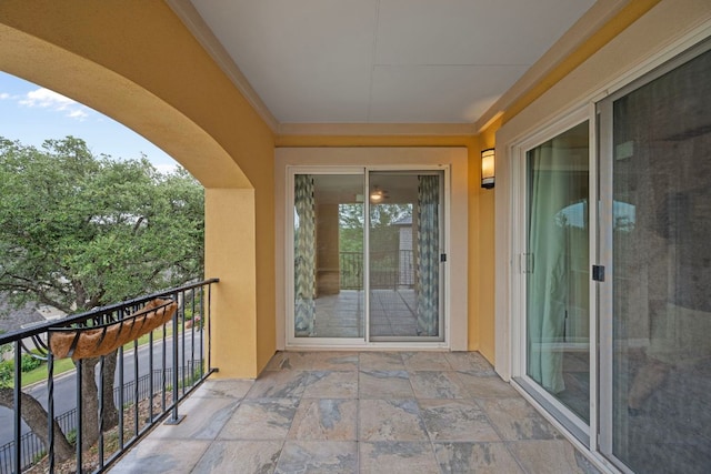 5715 Misty Hill Cv, Austin, TX 78759 - view of balcony
