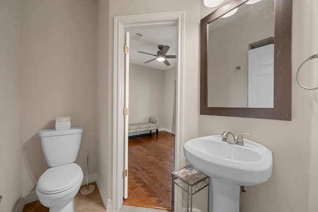 5715 Misty Hill Cv, Austin, TX 78759 - bathroom with toilet and ceiling fan