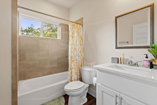 503 Alva Dr, Spicewood, TX 78669 - bathroom featuring vanity, shower / bath combination with curtain, and wood finished floors