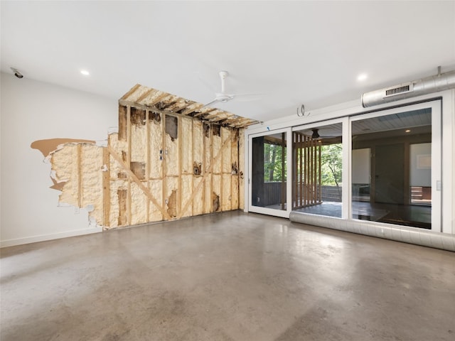 1605 Garden St, Austin, TX 78702 - garage featuring ceiling fan and recessed lighting