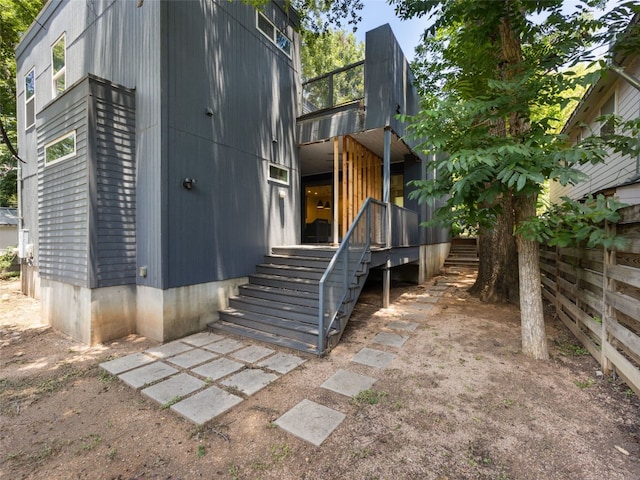 1605 Garden St, Austin, TX 78702 - rear view of property