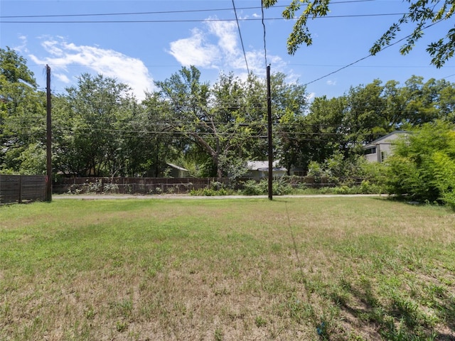 1605 Garden St, Austin, TX 78702 - view of yard