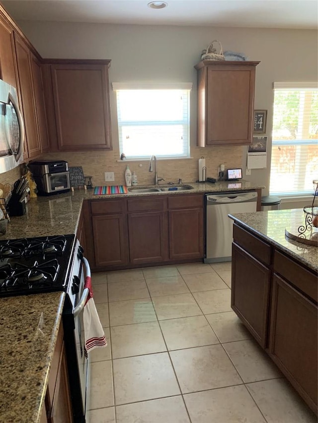 779 Hometown Pkwy, Kyle, TX 78640 - photo 9
