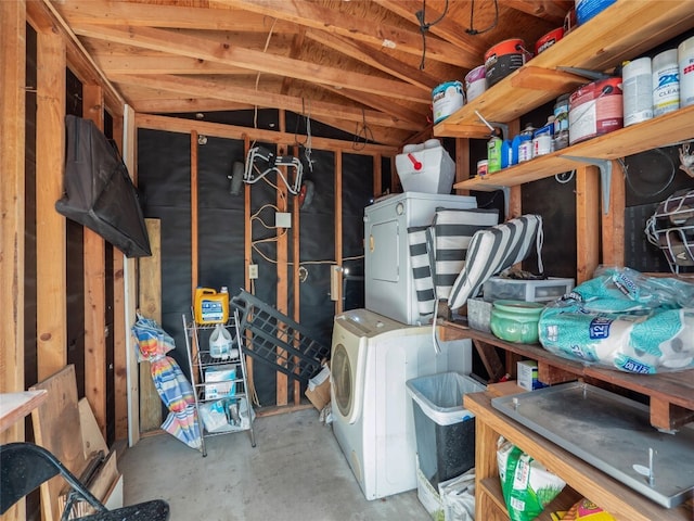 3908 Boat Dock Rd, Lago Vista, TX 78645 - storage area with stacked washer and clothes dryer