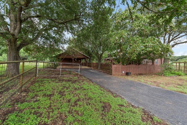 344 Fm 2984th Rd, Luling, TX 78648 - view of fenced yard