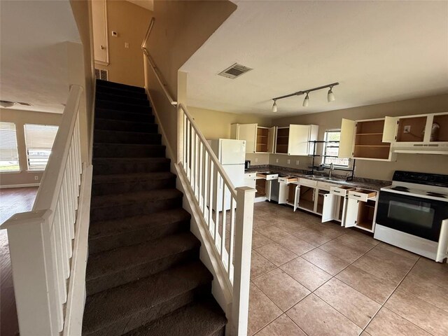 1326 Lakeside Loop, Round Rock, TX 78665 - photo 6