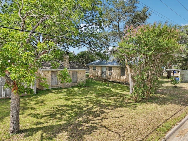 1620 Cavett St, Gonzales, TX 78629 - view of yard