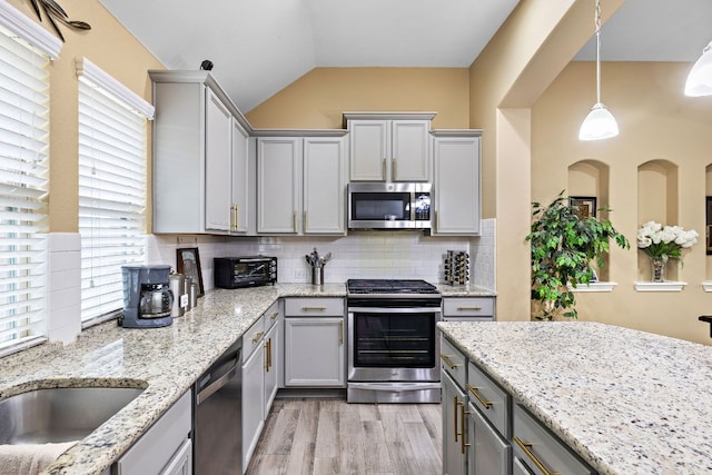 163 Mount Ellen St, Hutto, TX 78634 - photo 11