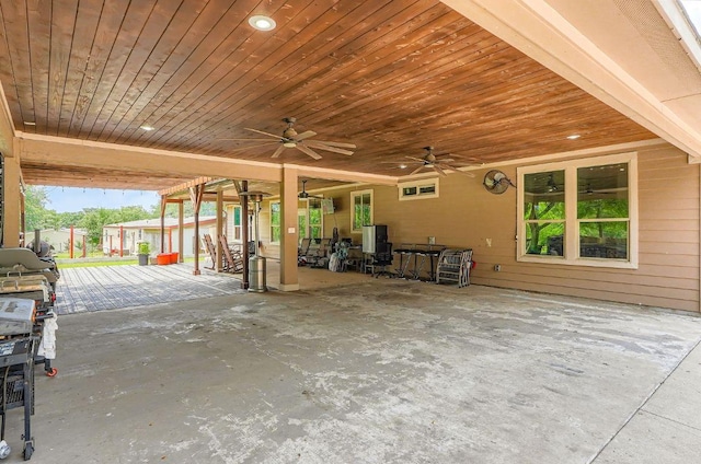 195 Heritage Oaks Dr, Cedar Creek, TX 78612 - view of patio with a ceiling fan