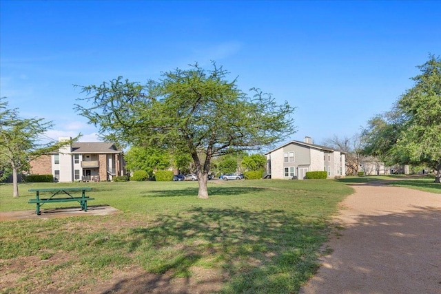 10616 Mellow Meadows Dr Unit 21C, Austin, TX 78750 - view of green lawn