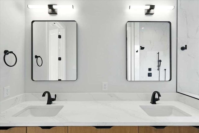 512 Cowal Dr S, Spicewood, TX 78669 - full bath featuring double vanity
