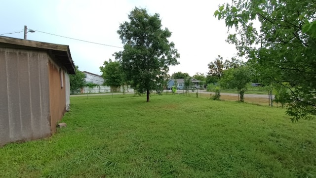 18016 Morrow St, Elgin, TX 78621 - view of yard