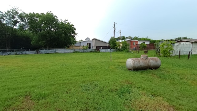 18016 Morrow St, Elgin, TX 78621 - view of yard