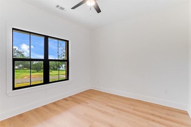 837 Birch Ln, Cottonwood Shores, TX 78657 - spare room with light wood finished floors and a ceiling fan