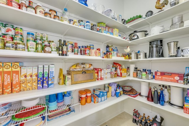 117 N Whitley Dr, Austin, TX 78738 - view of pantry