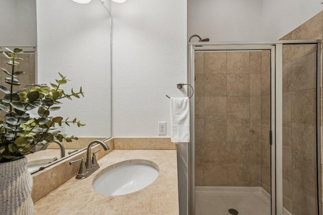 2520 Bluebonnet Ln Unit 48, Austin, TX 78704 - bathroom with a shower stall and vanity
