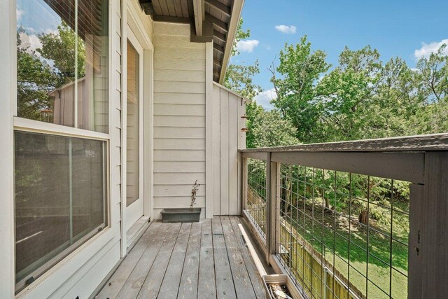 2520 Bluebonnet Ln Unit 48, Austin, TX 78704 - view of wooden deck