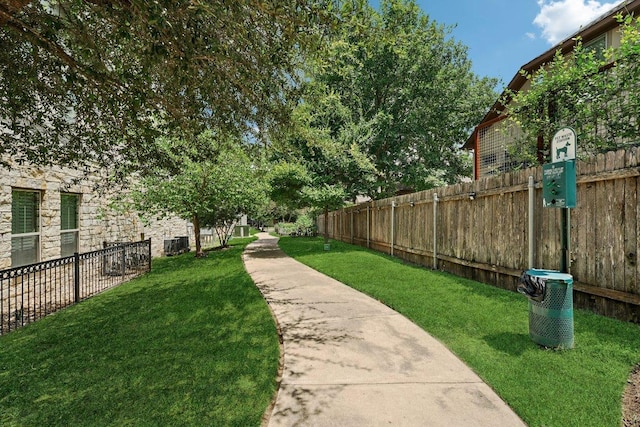 2520 Bluebonnet Ln Unit 48, Austin, TX 78704 - view of yard