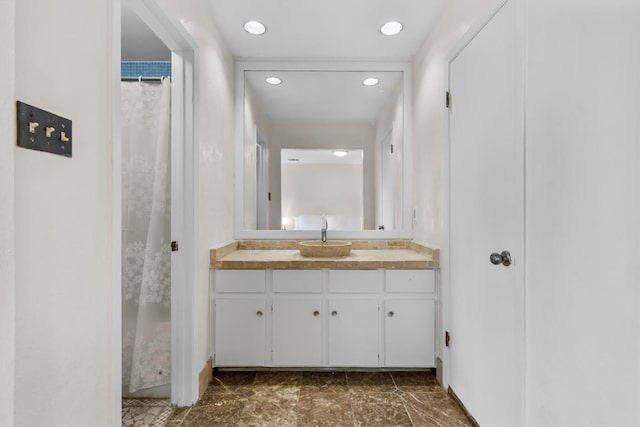 1305 Doonesbury Dr, Austin, TX 78758 - full bath with vanity and recessed lighting