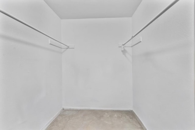 1305 Doonesbury Dr, Austin, TX 78758 - view of walk in closet