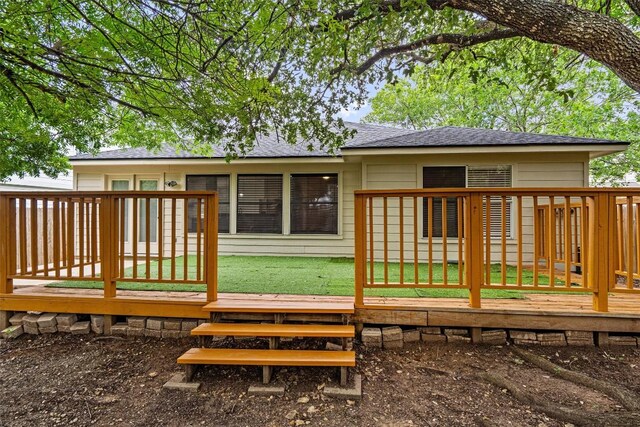 2012 Charlotte Way, Round Rock, TX 78664 - view of wooden deck