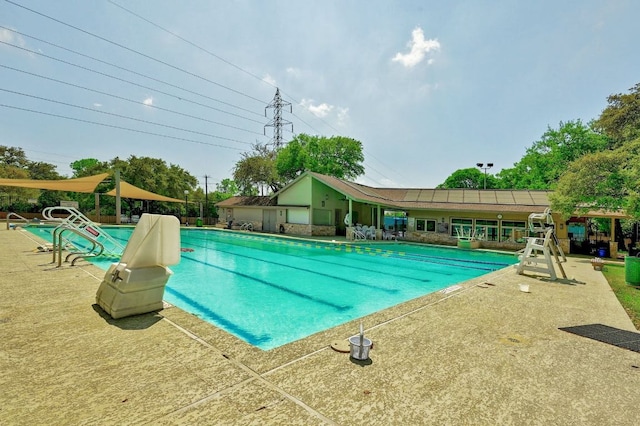 4009 Cordova Dr, Austin, TX 78759 - community pool with a patio area