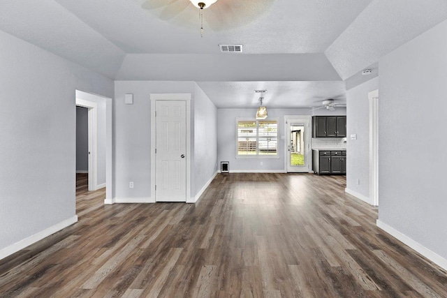 Listing photo 6 - caption unavailable