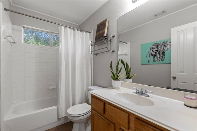 9012 Meacham Way, Austin, TX 78749 - full bathroom featuring vanity, shower / bath combo with shower curtain, and tile patterned flooring