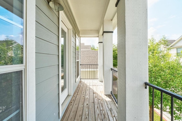 6715 Windrift Way Unit 29, Austin, TX 78745 - view of balcony
