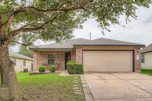 132 Onyx Lake Dr, Kyle, TX 78640 - photo 1