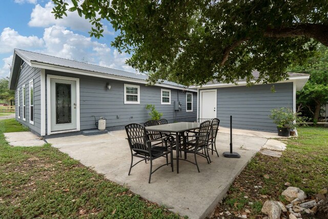 560 Williamson Rd, Kyle, TX 78640 - photo 23
