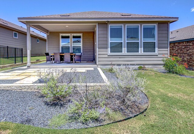 722 Kitty Hawk Rd, Georgetown, TX 78633 - photo 28