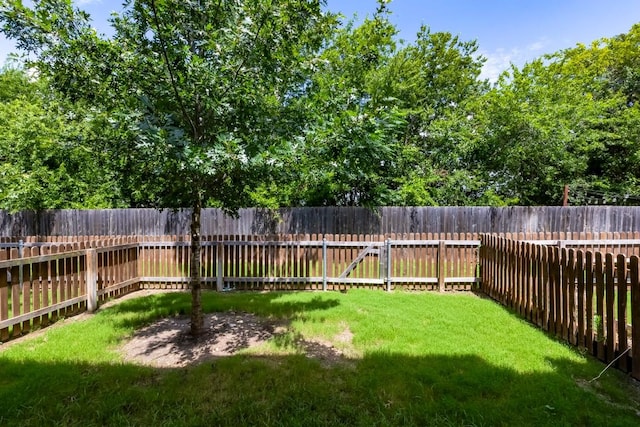 17200C Crane Fly Dr Unit C, Pflugerville, TX 78660 - view of fenced backyard