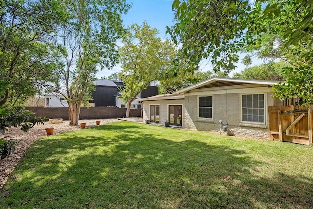 2301 Westworth Cir, Austin, TX 78704 - view of fenced backyard