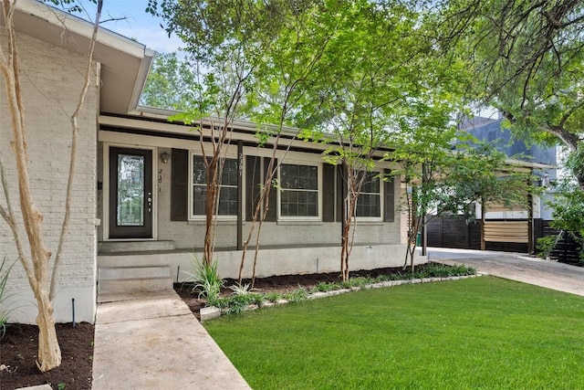 2301 Westworth Cir, Austin, TX 78704 - view of front of home featuring entry steps
